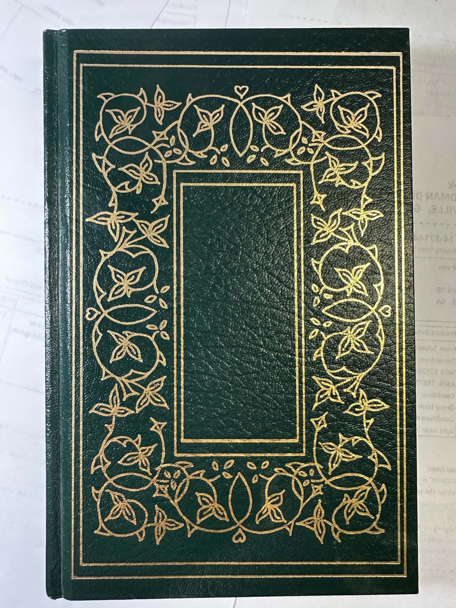 The Huske Family Heritage Book